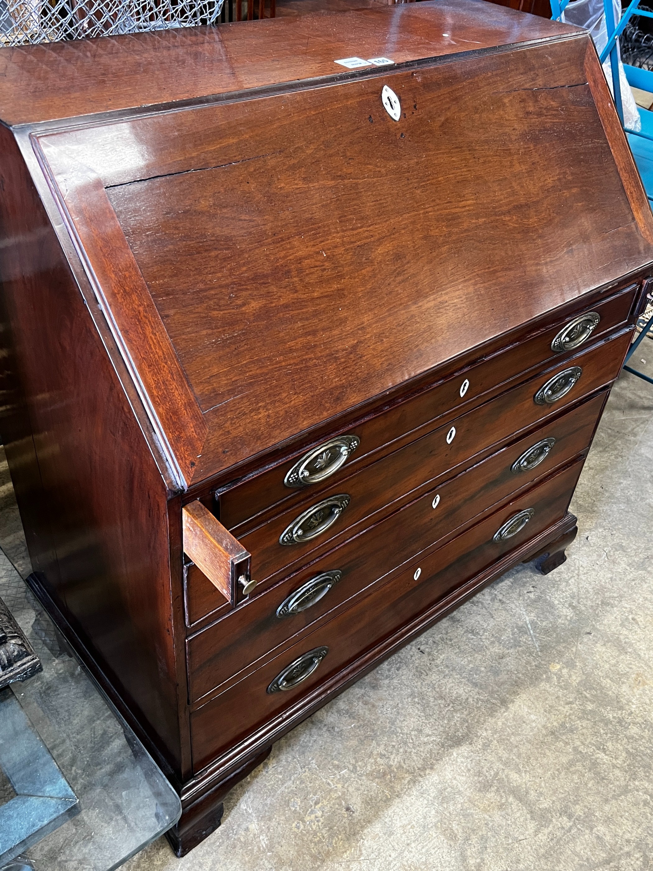 A George III mahogany bureau, width 99cm, depth 54cm, height 105cm